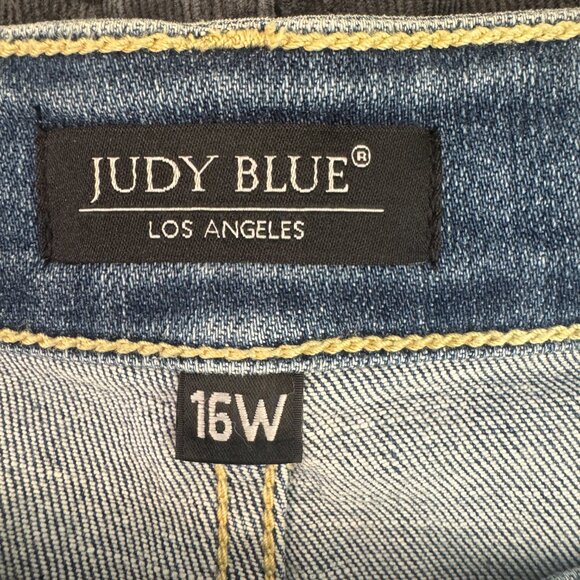 Judy Blue Women's Boyfriend Fit Jeans - 16W - Picture 9 of 11